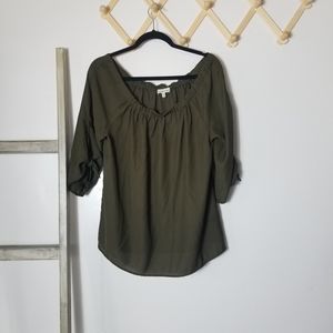 MILEAGE OLIVE BLOUSE SIZE LARGE